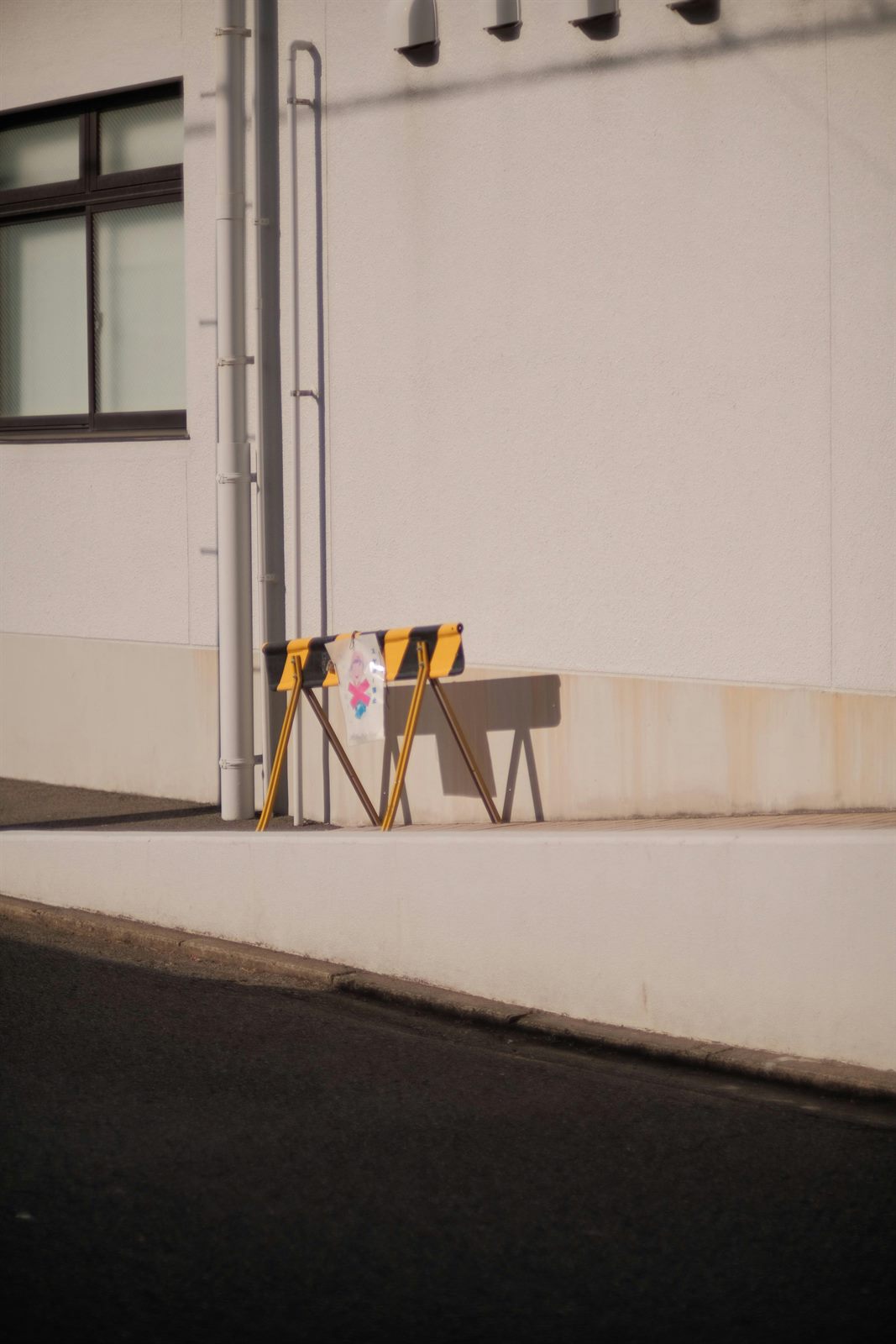 Concrete curb and sidewalk edge detail